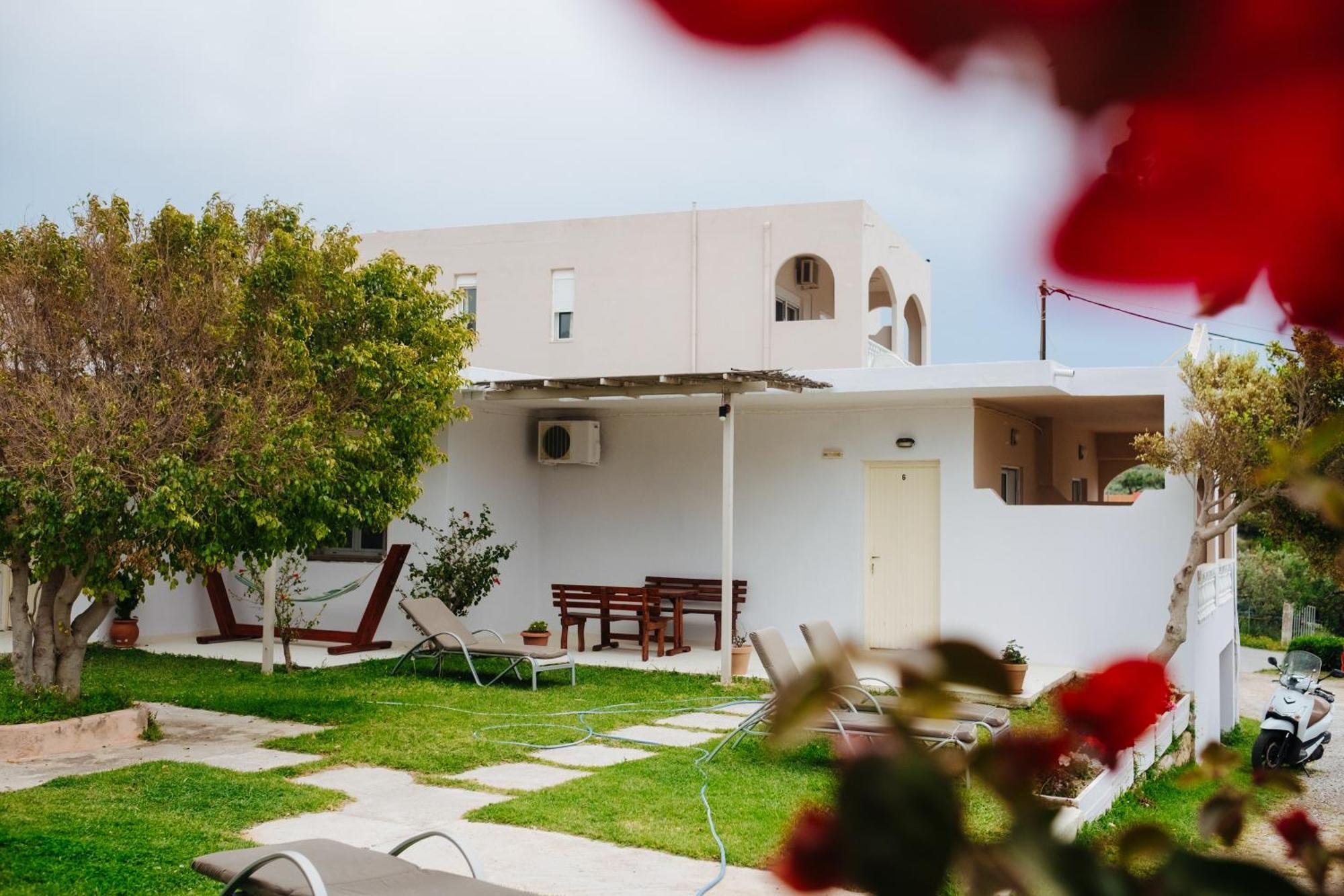 Finikas Apartments Plakias Luaran gambar