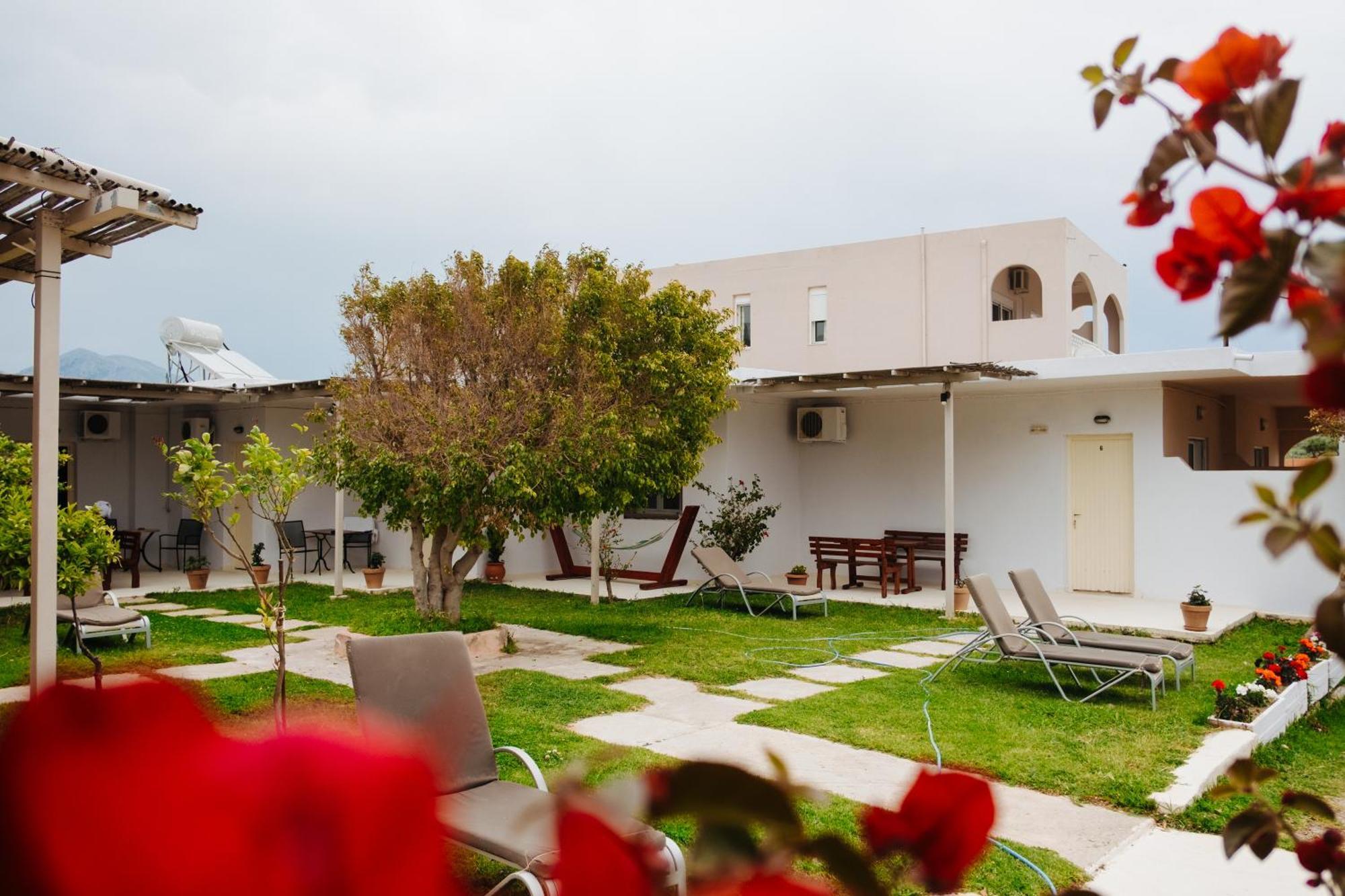 Finikas Apartments Plakias Luaran gambar