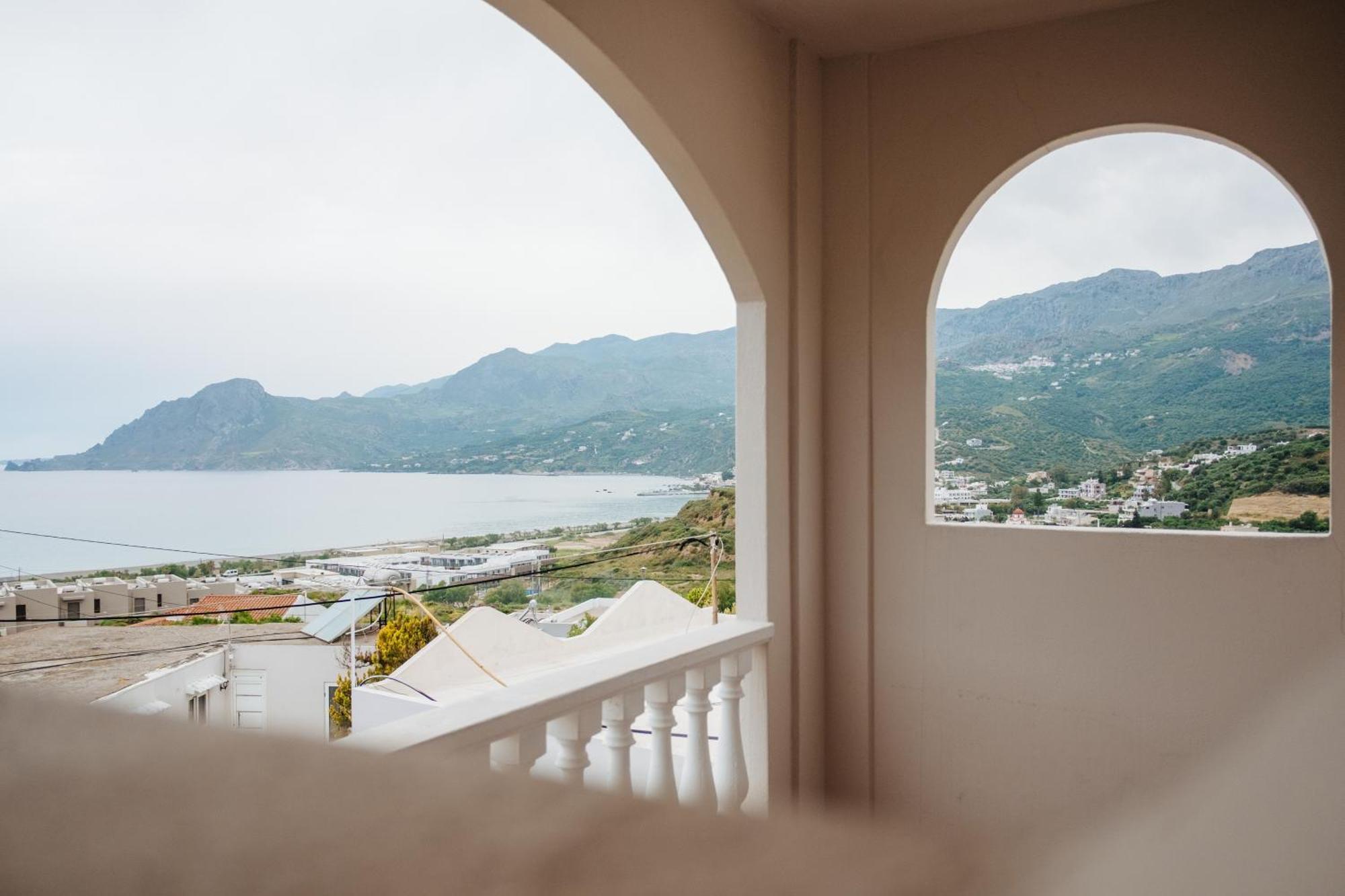 Finikas Apartments Plakias Luaran gambar